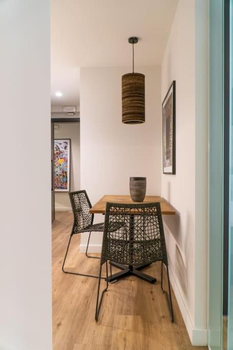 Viola Comfort Suite Athens Luaran gambar