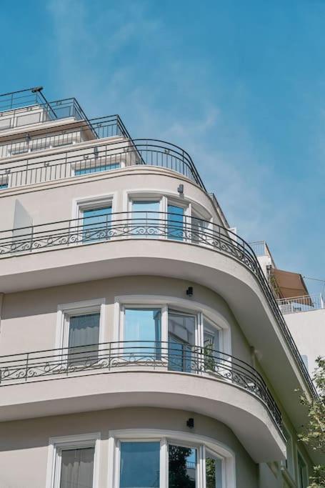 Viola Comfort Suite Athens Luaran gambar